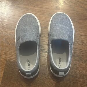 Old Navy Gray Slip-On Sneakers